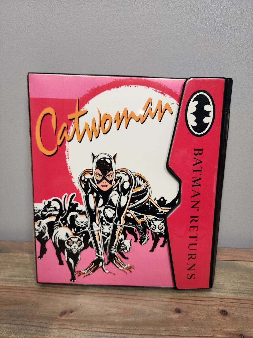 Batman Returns Catwoman Binder Finder 1991 DC Comics